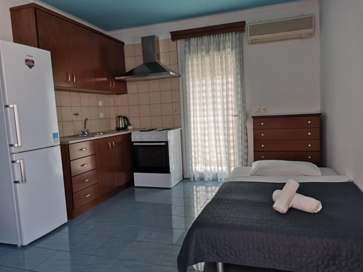 Villa Vienni Paralía Екстериор снимка
